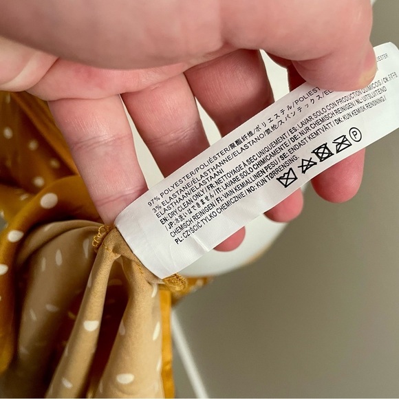 Anthropologie J.O.A Just One Answer Josie Polka Dot Slip Dress Gold Size Large - Picture 12 of 12